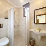 Apartament Sm Lovely On The First Line In *