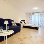 Sm Lovely On The First Line In Apartament