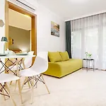 Sm Lovely On The First Line In Apartament Sozopol