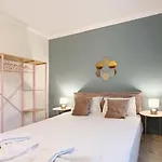 Sm Lovely On The First Line In Apartament *