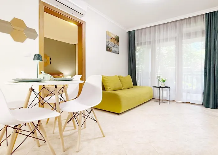 Sm Lovely On The First Line In דירה סוזופול